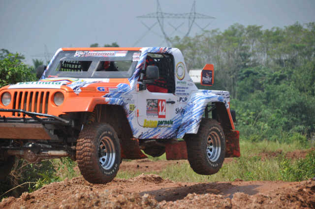 FRANS BARLEAN BATAM PERMATA RESOURCES SPEED OFFROAD.  REFRESHING DAN PANTANG MENYERAH, MENANG KALAH BIASA