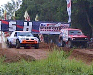 HARI PERTAMA KEJURNAS SPEED OFFROAD BANTEN. H ARIEF SPRINGHILL DKI PIMPIN FFA 6 SILINDER, TUNTASKAN SEMENTARA GEMPURAN IJECK SUMUT DAN M IVANDI JABAR